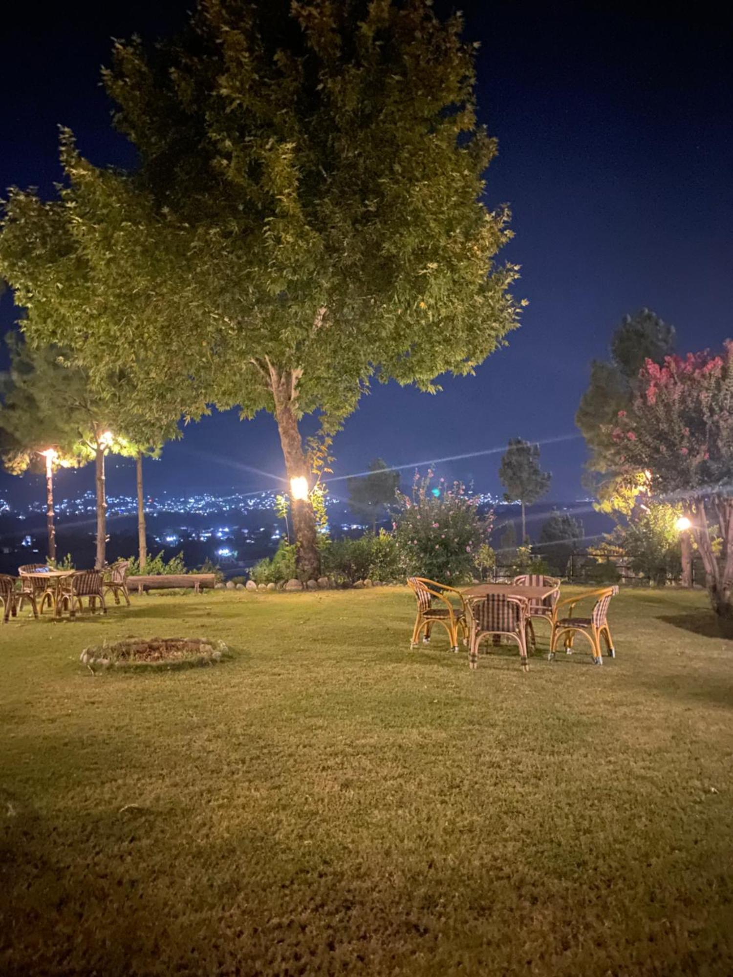 Rock City Resort Mingora Exterior foto