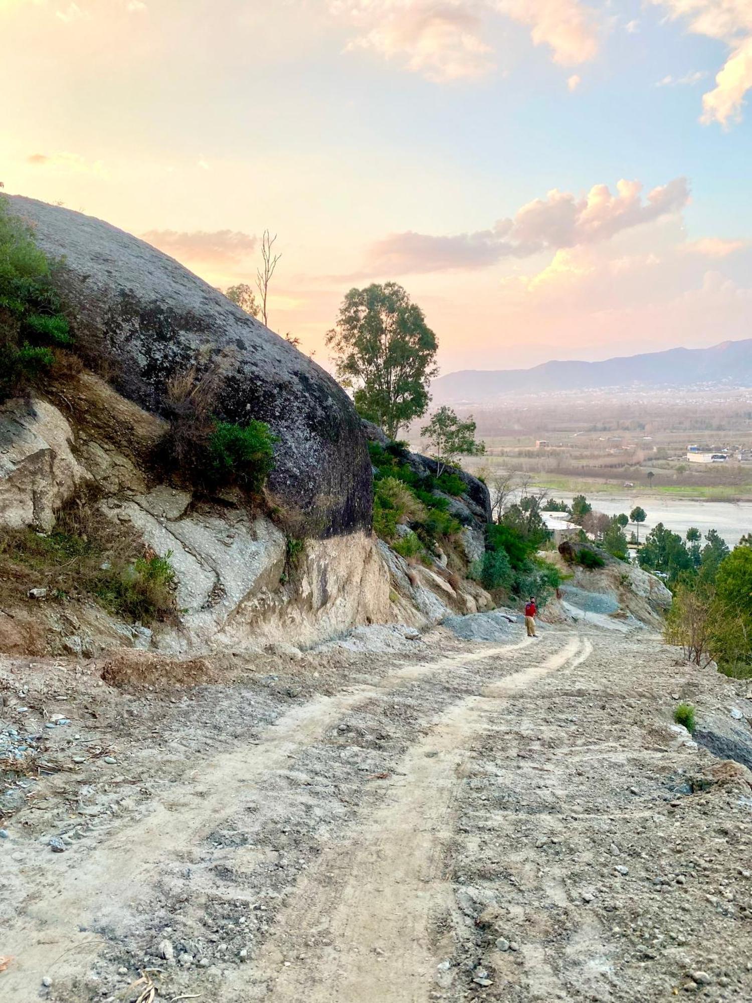 Rock City Resort Mingora Exterior foto